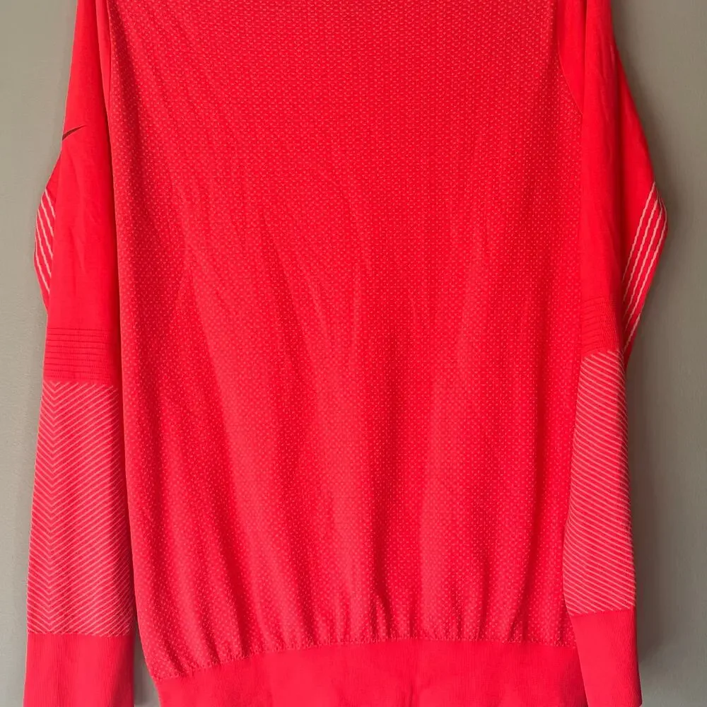 Nike Dri-Fit Hot Pink Long Sleeve Tee Size Medium